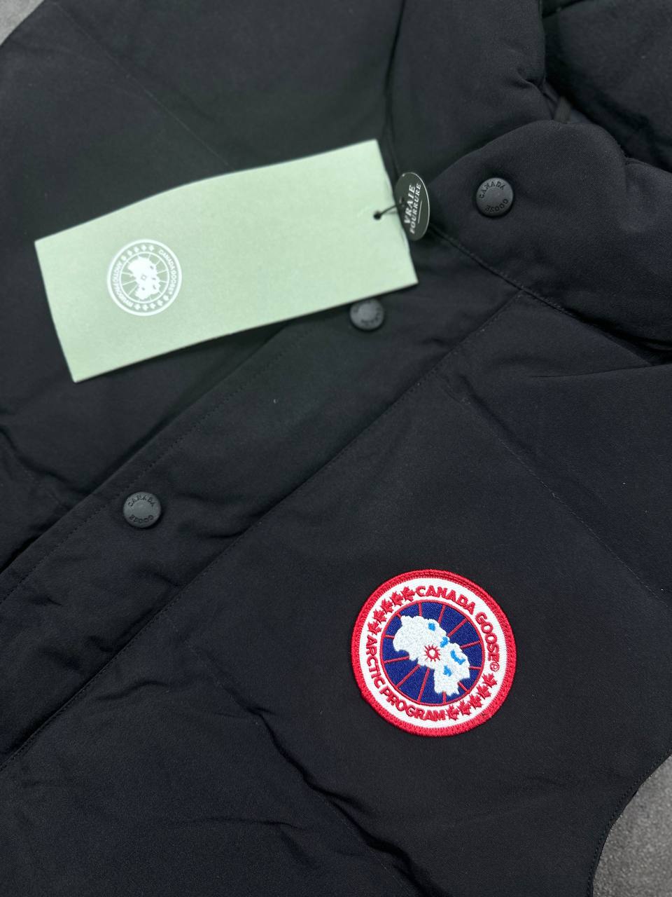 CANADA GOOSE JACKET