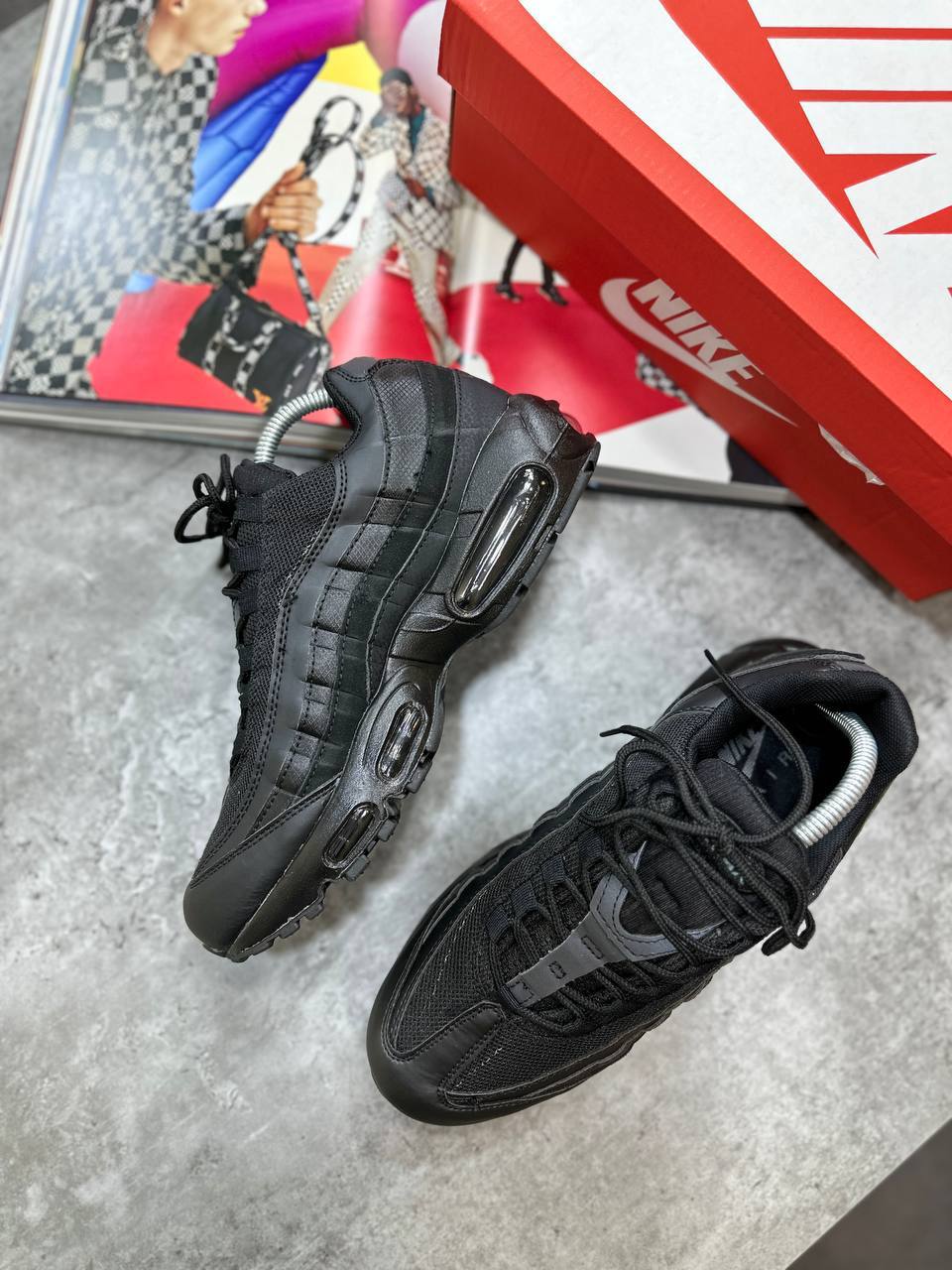 NIKE 95`S BLACK SHOES