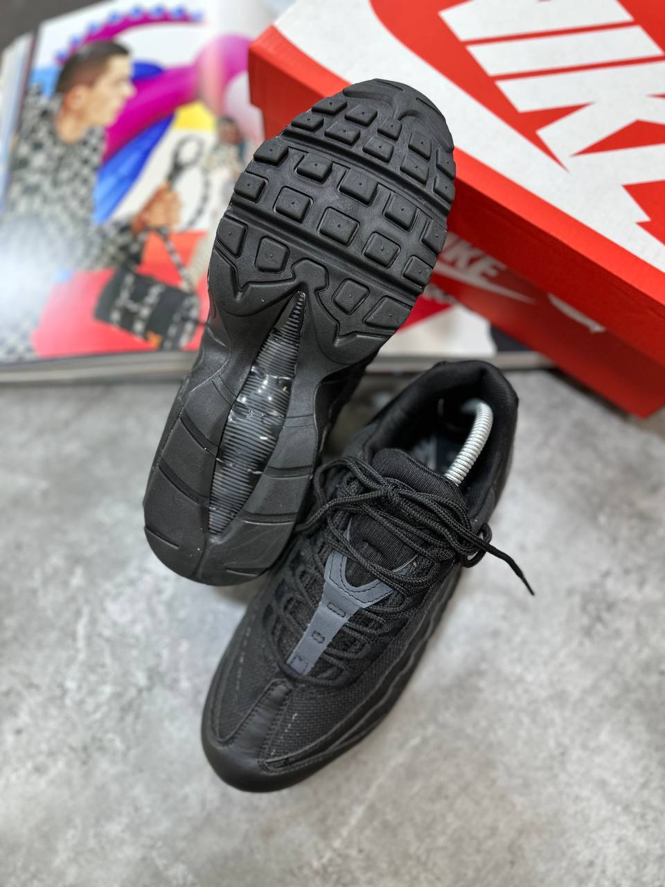 NIKE 95`S BLACK SHOES