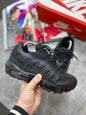 NIKE 95`S BLACK SHOES