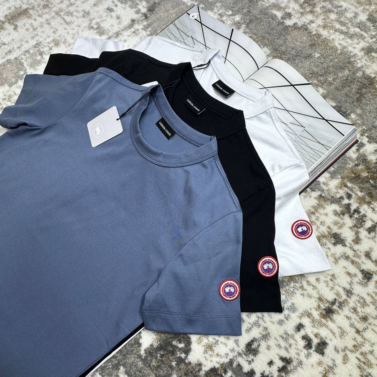 CANADA GOOSE T-SHIRTS