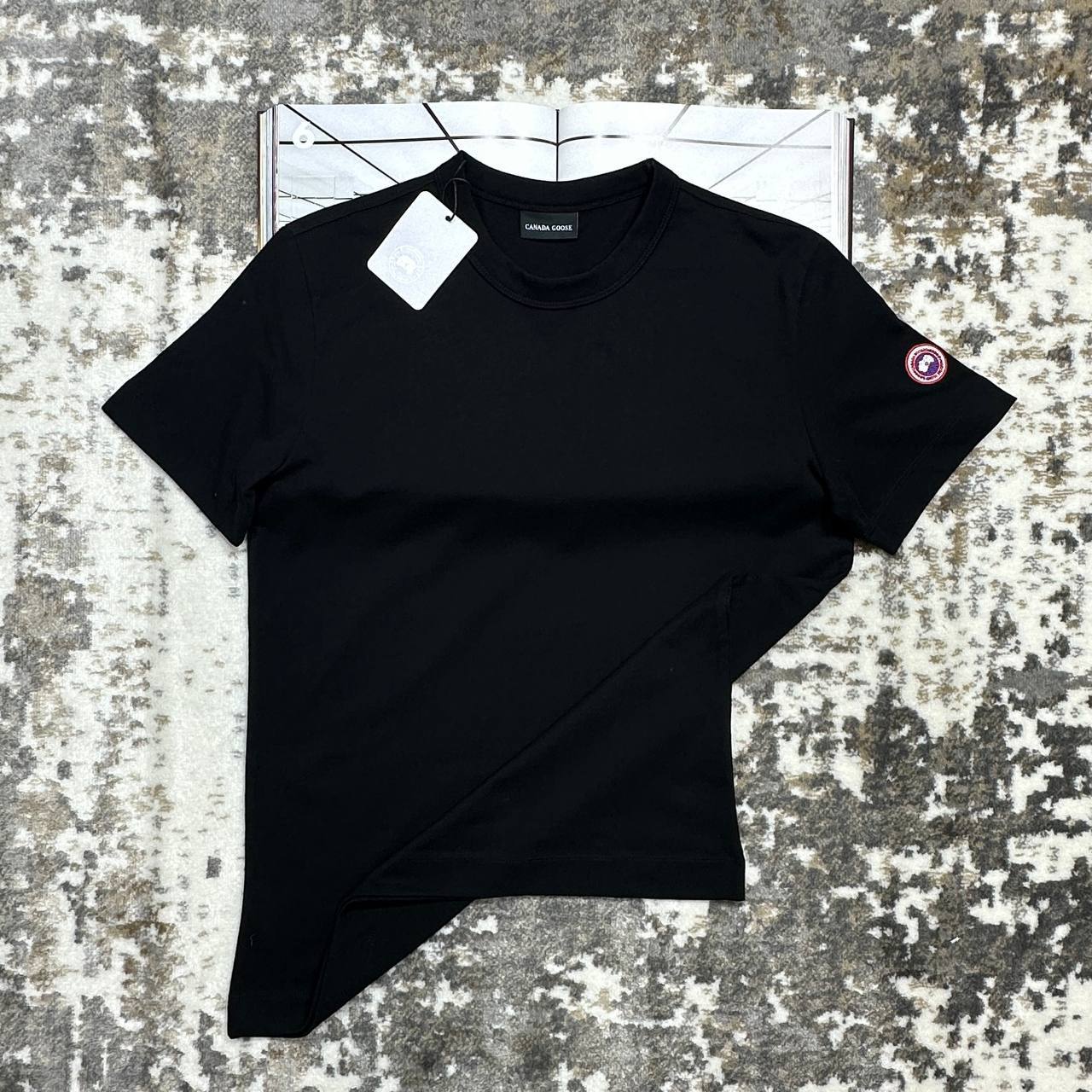 CANADA GOOSE T-SHIRTS